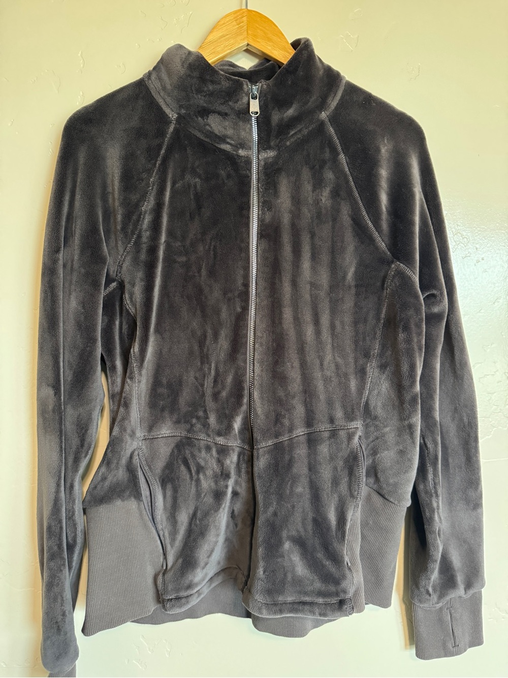 ATHLETA Plush Full-Zip Teddy Jacket in Warm Charcoal XL